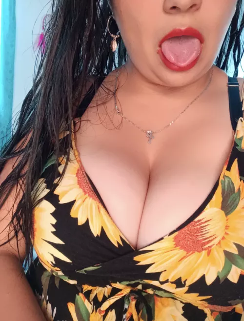 Enjoying being single😛 by independentfox24