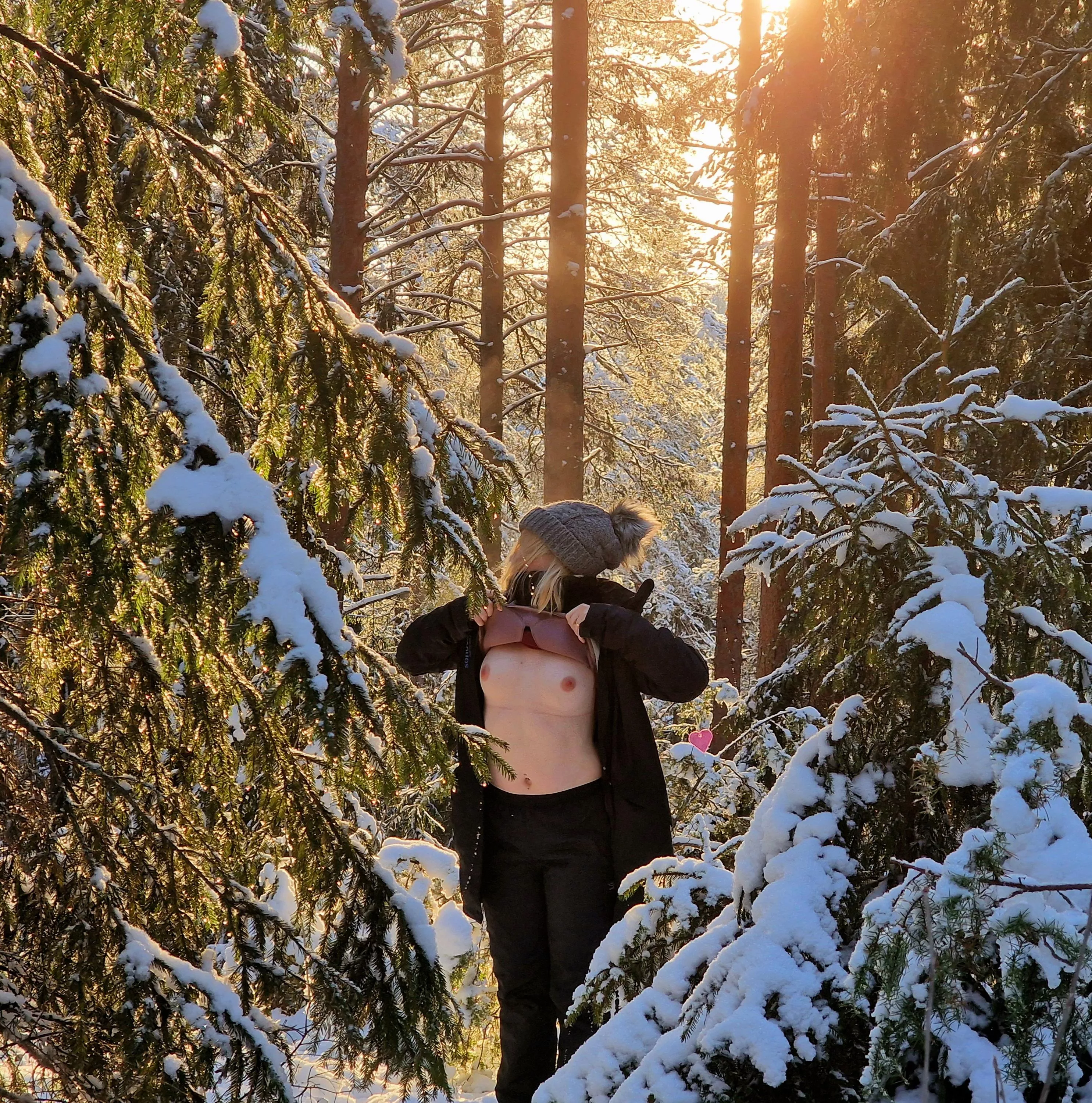 Fairy in the forest ⛄️ posted by Finnishnymph