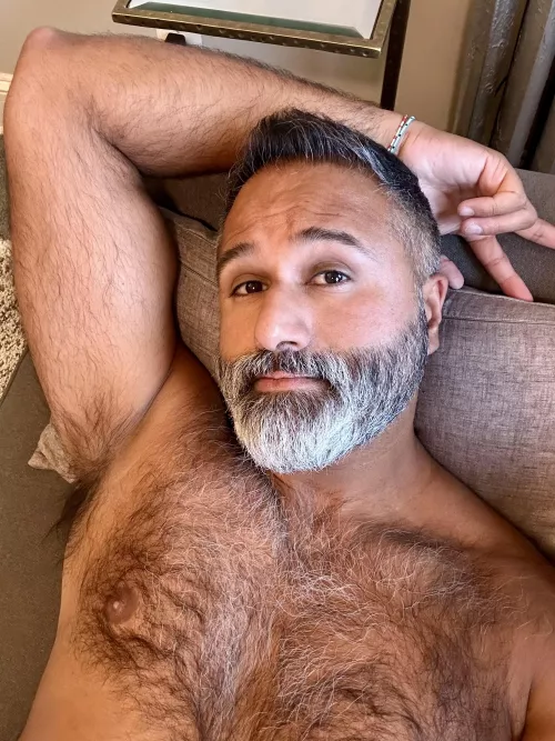 Hairy man, top, first post here. Maybe too old to be an otter lol. HMU if you want. by Easy_Going_HMU