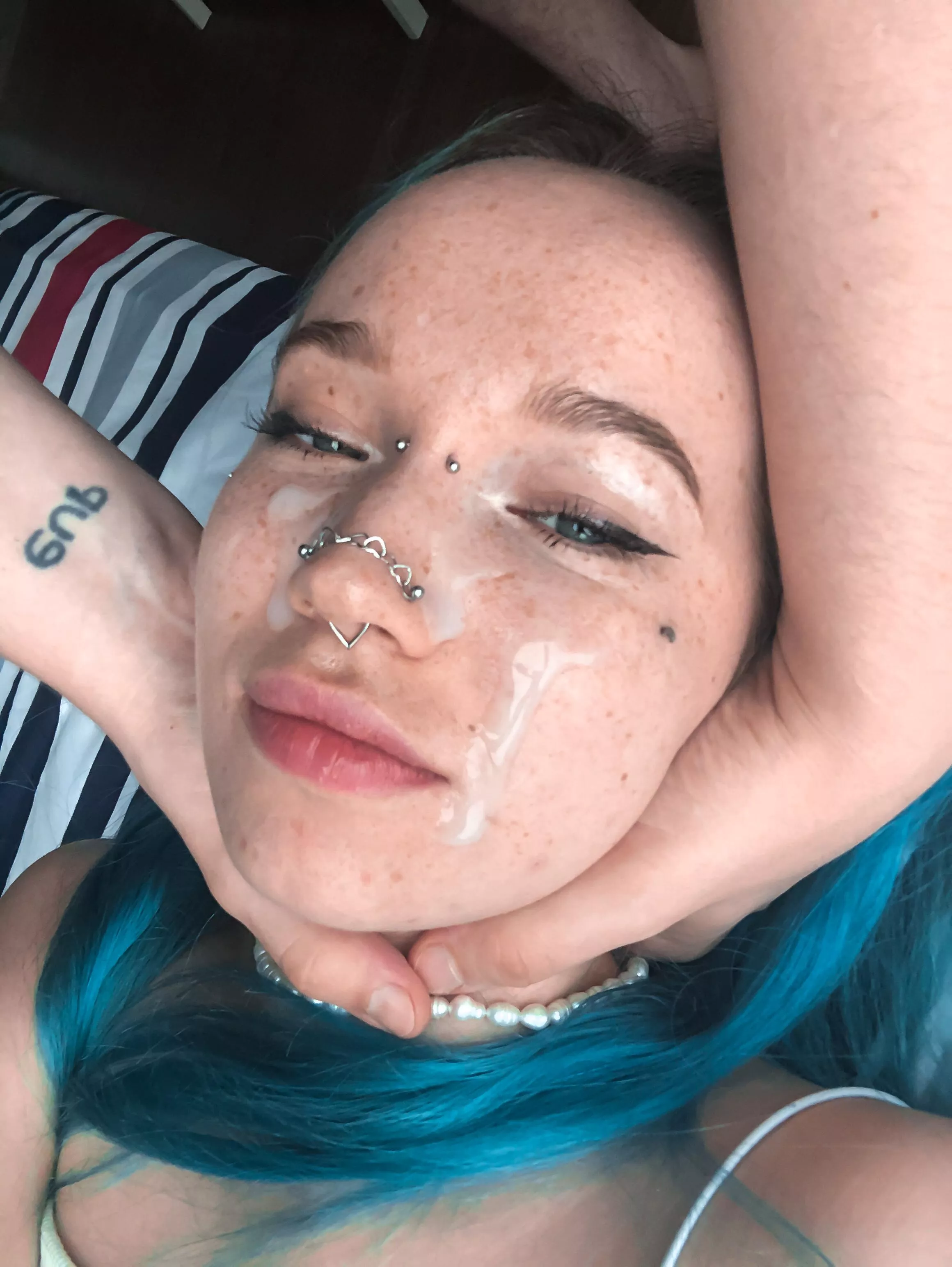 I love to take a chokehold after a blowjob posted by Scarletty62