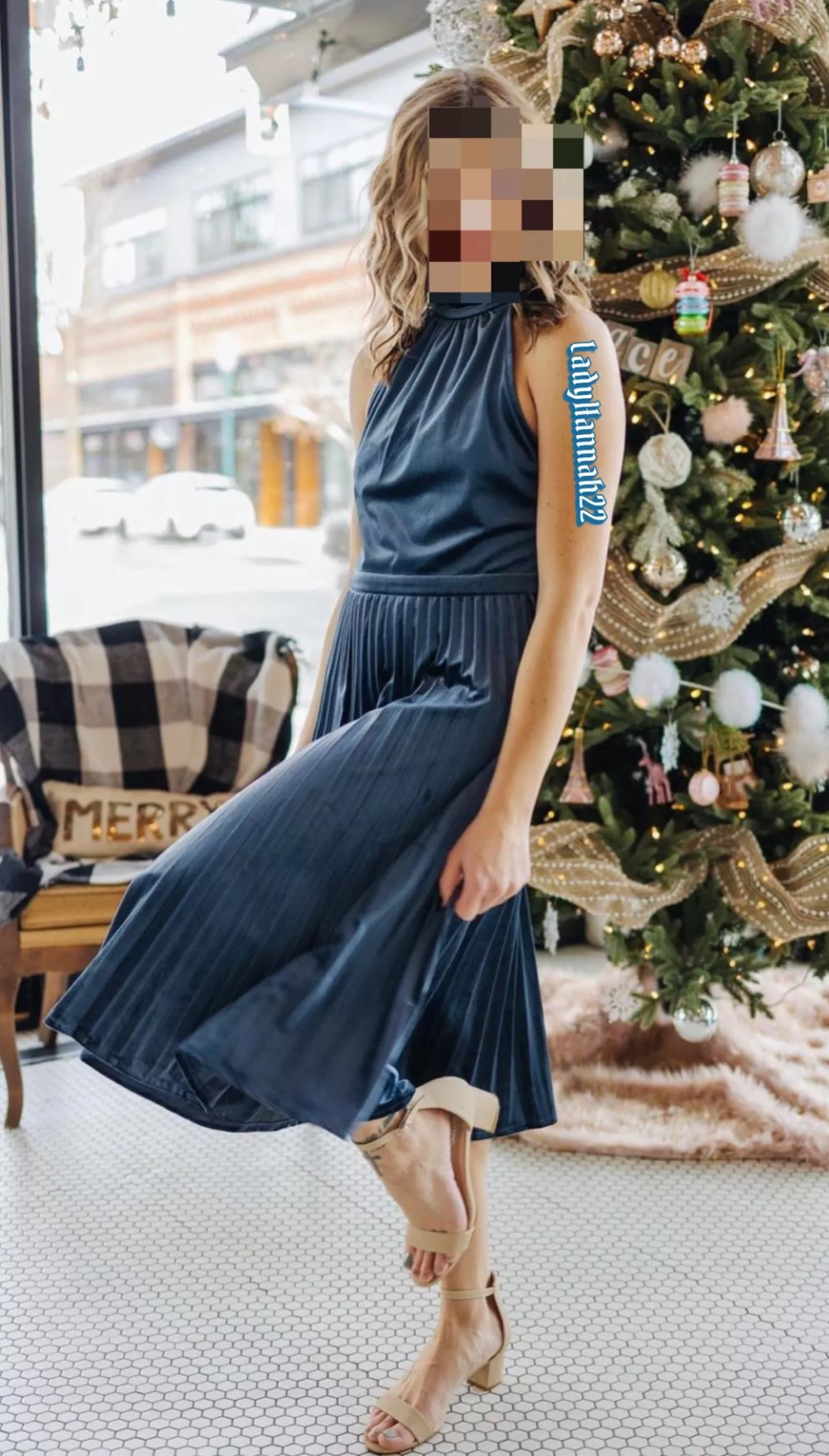 I wear these when I feel like dancing. posted by Ladyhannah22