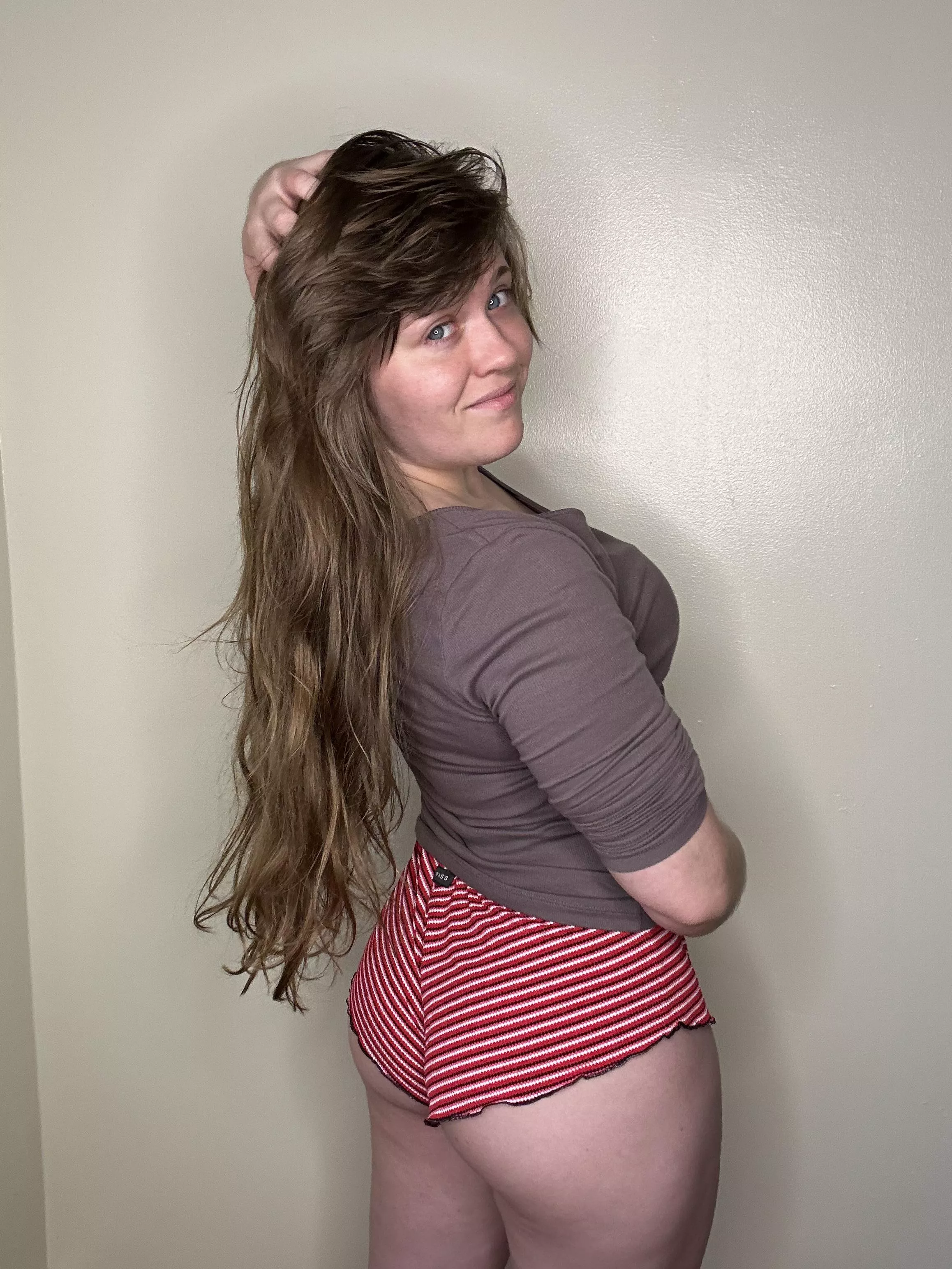 I’m sleepy [f] posted by SorrryCharlie