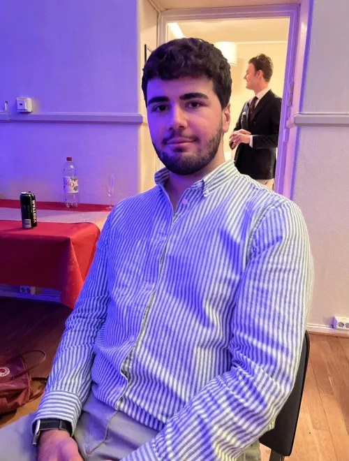 It’s christmas dinner party season in my country! by Positive-Magazine-70