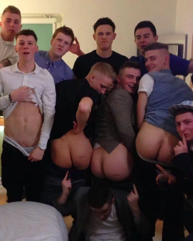 Mooonies! posted by Primal_Mantis