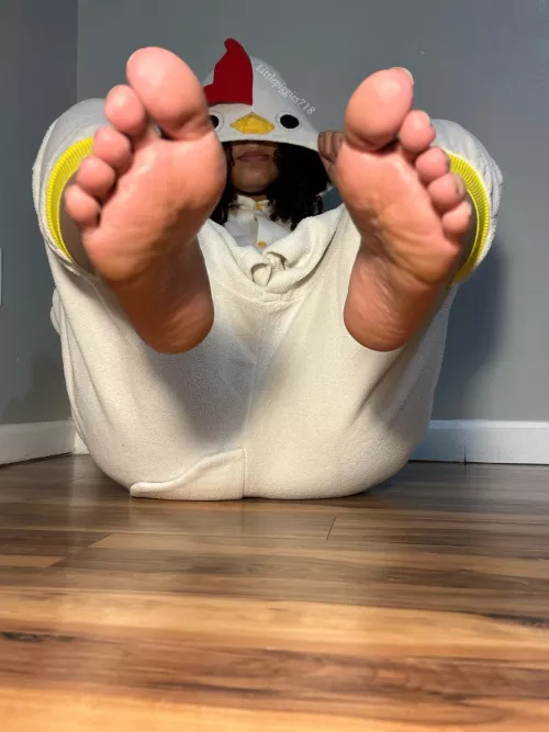 Showing off my chicken soles by Littlepiggies718
