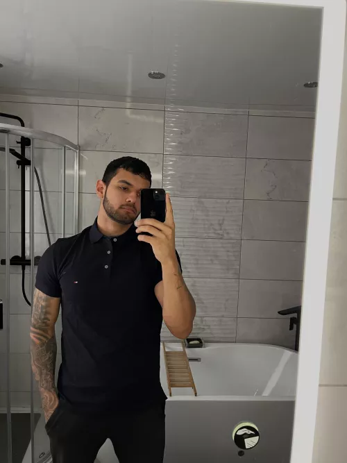 Smart[ish] by Hendy_0