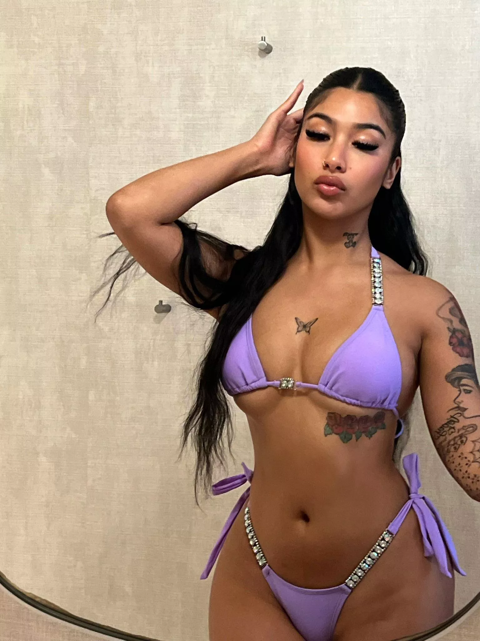 Softest.Hard (@softest.hard) posted by xotilweodxxx