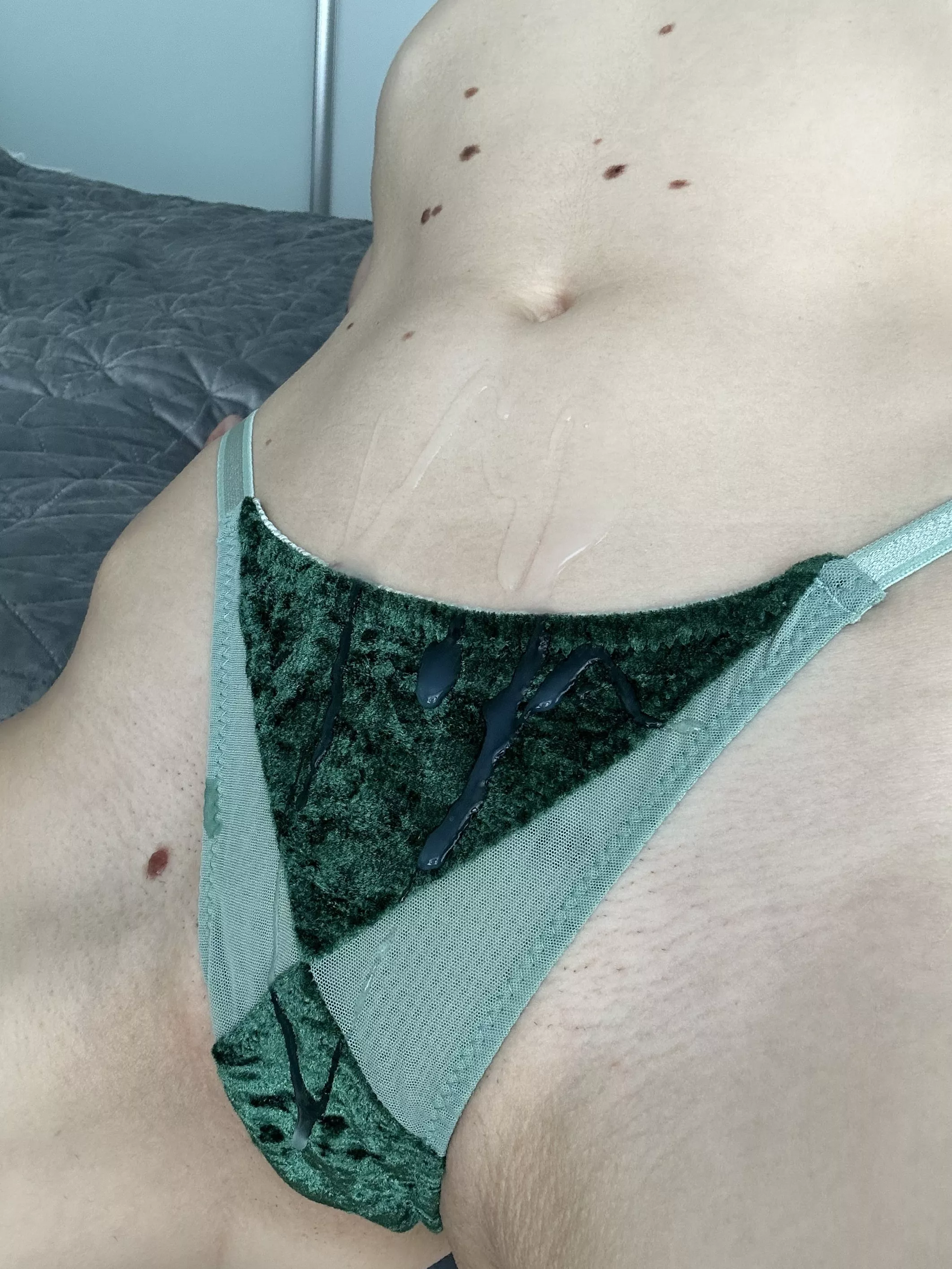 This urgently needs to be licked off so you don’t have to wash it posted by nestledViscount