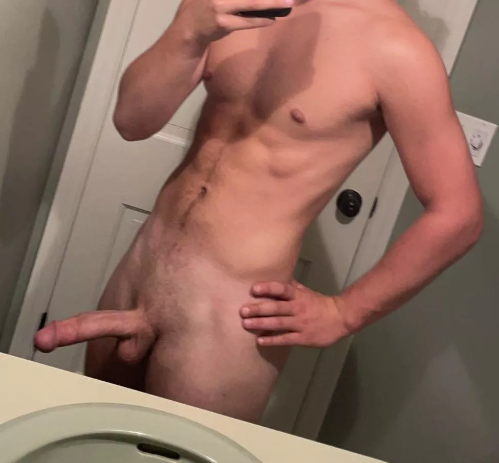 What’s your first three words when you see this? posted by Affectionate_Dot6605