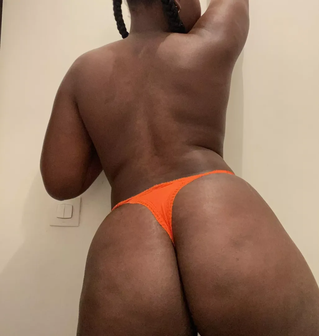 Bend me down baby posted by lhoerah
