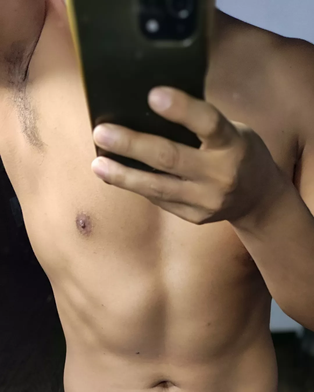 Besar posted by gonzalo_hillary