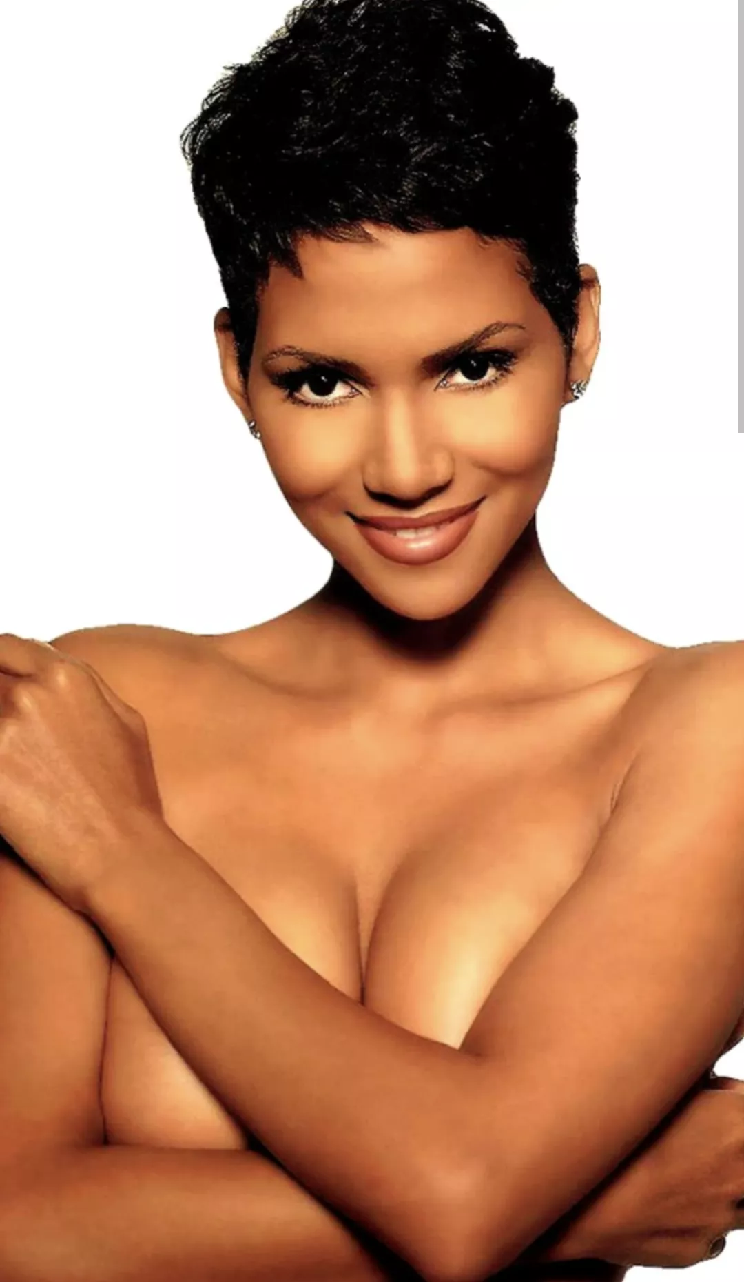Halle Berry posted by sonicspeed2024