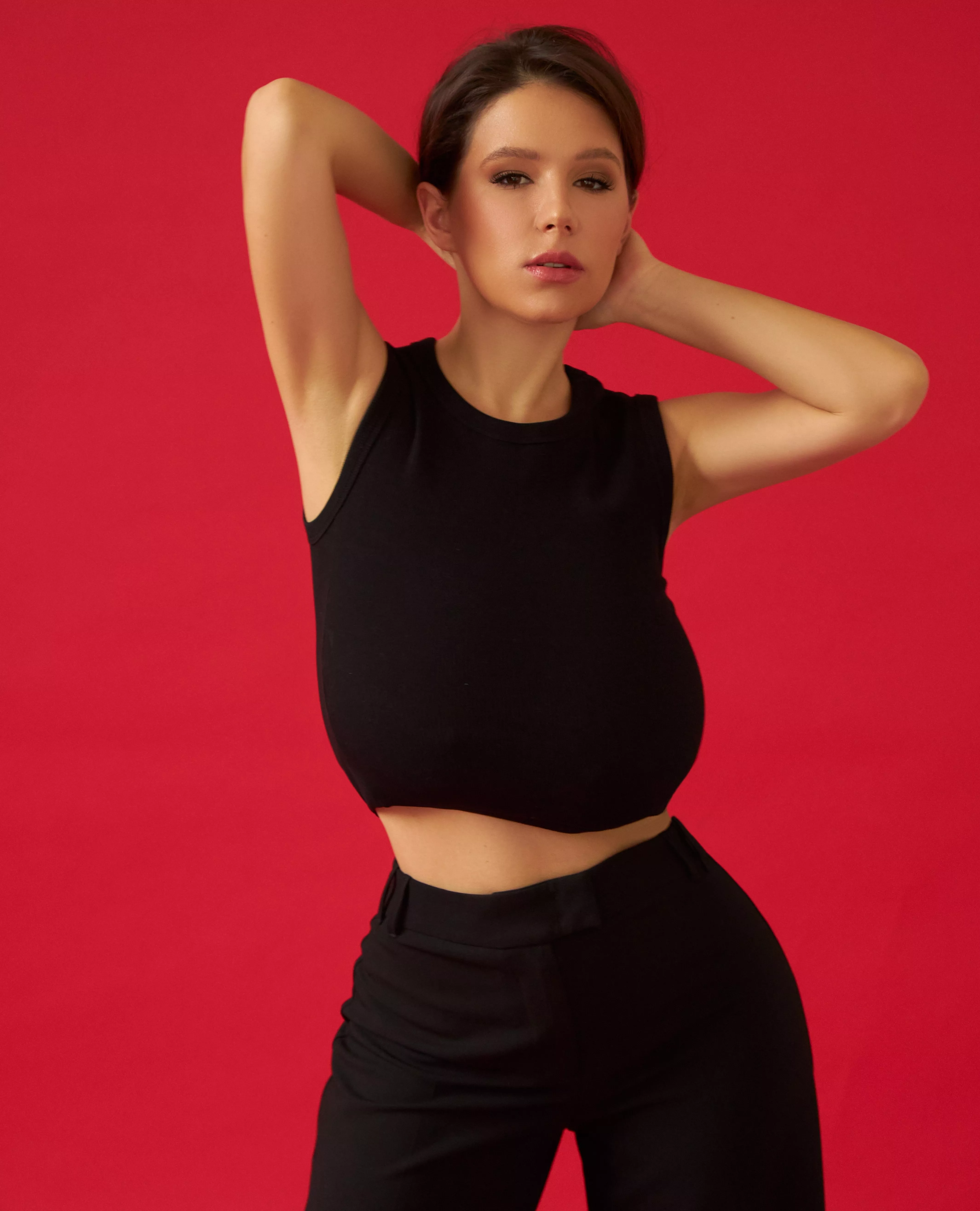 Here is the proof that it is possible to have big breasts and not wear a bra ! posted by milvelb