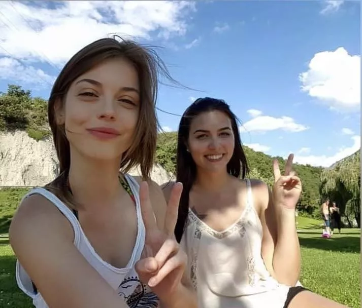 Hey ✌️ [2] posted by orlalai