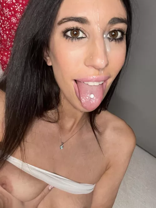 I got some on my tongue too by Cannakev