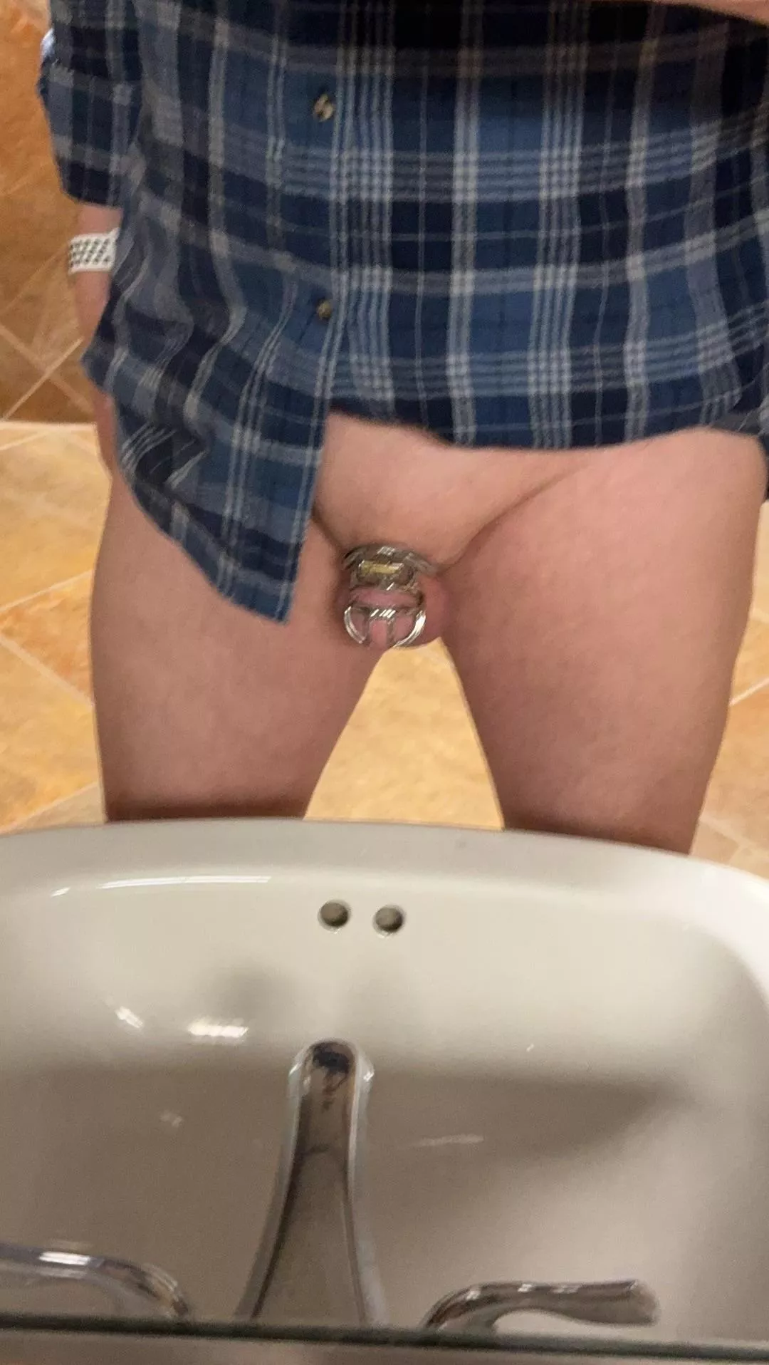 I think flannel and stainless steel go good together. posted by Recent-Row5259