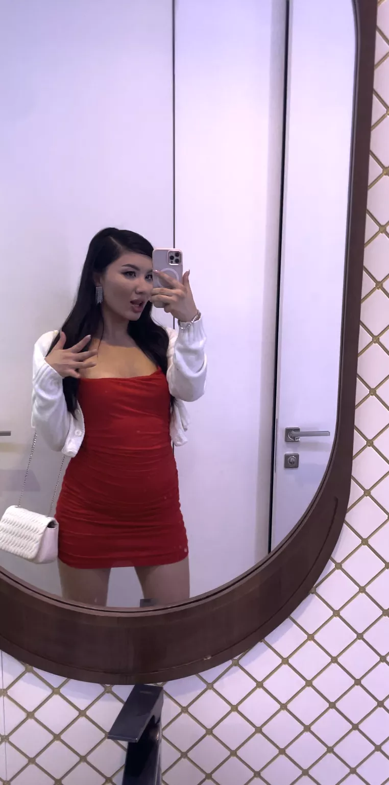 I think I look good in this red dress. posted by obtuseAblation