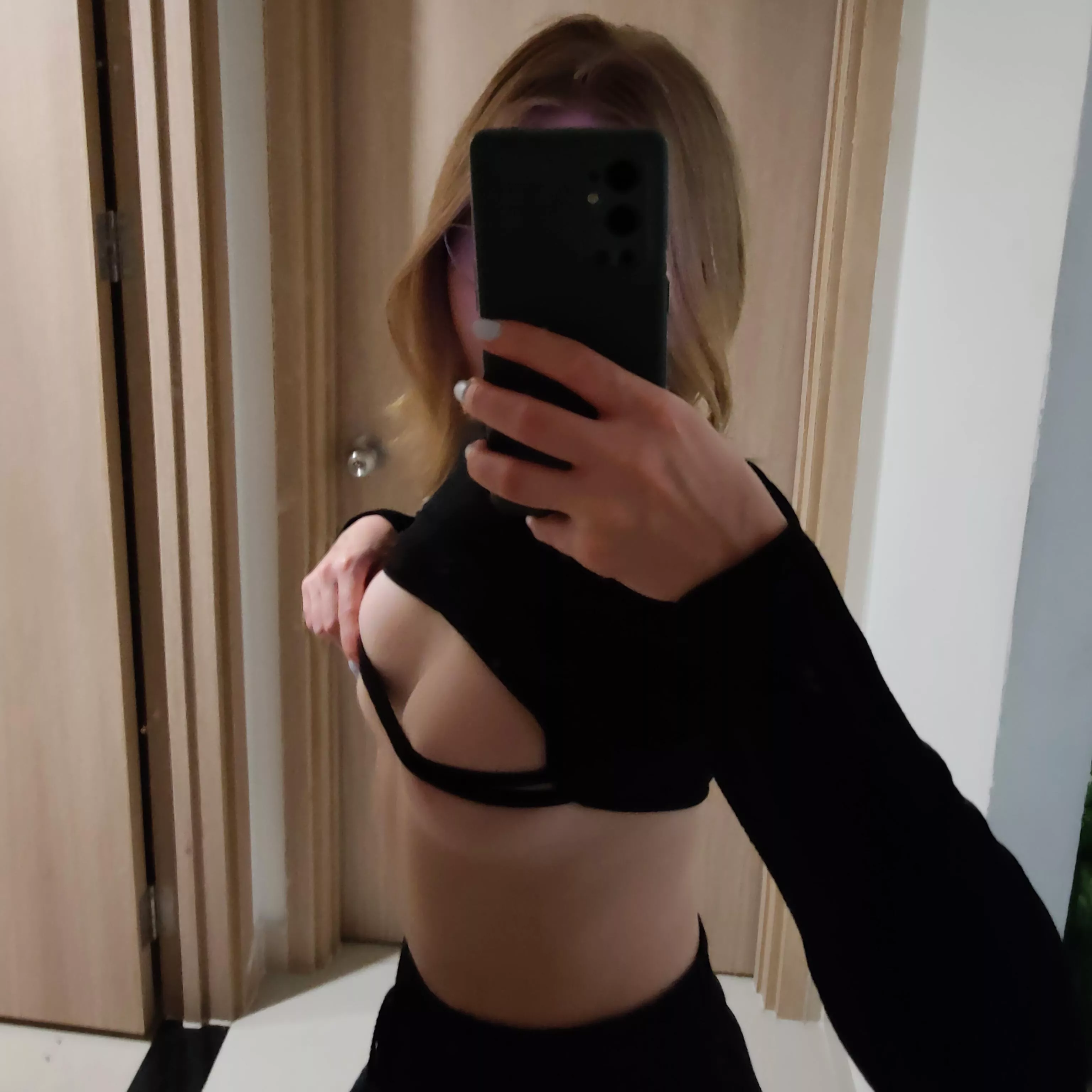 I'm ready to fulfill all your kinky fantasies 😈 posted by ofhannawithlove