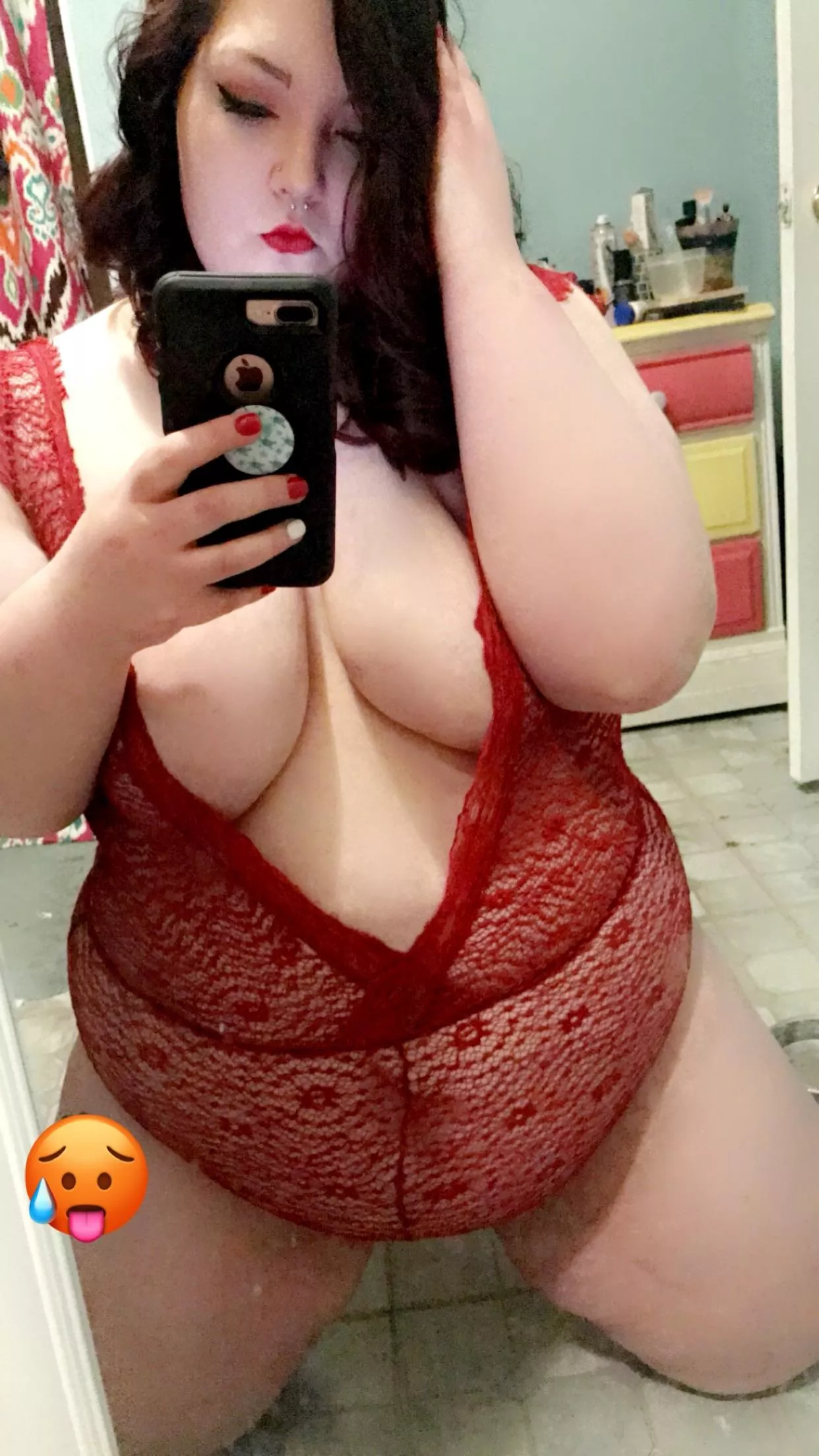 Insert face here ⬇️ posted by Seamen_sloot