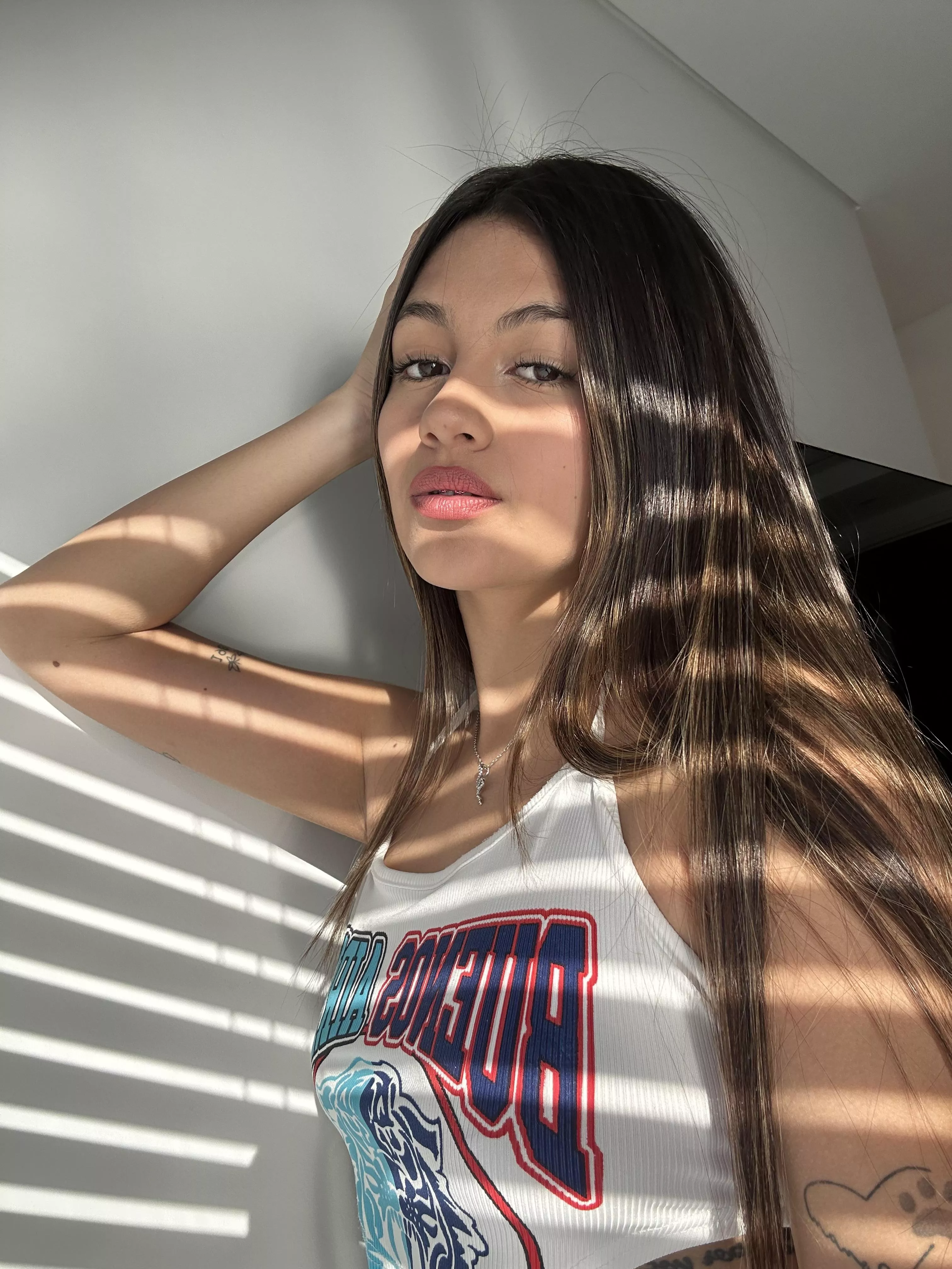 IUTR cute outfit posted by dimplesbutterflies