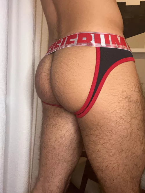 Less is more by Leon_Stanton