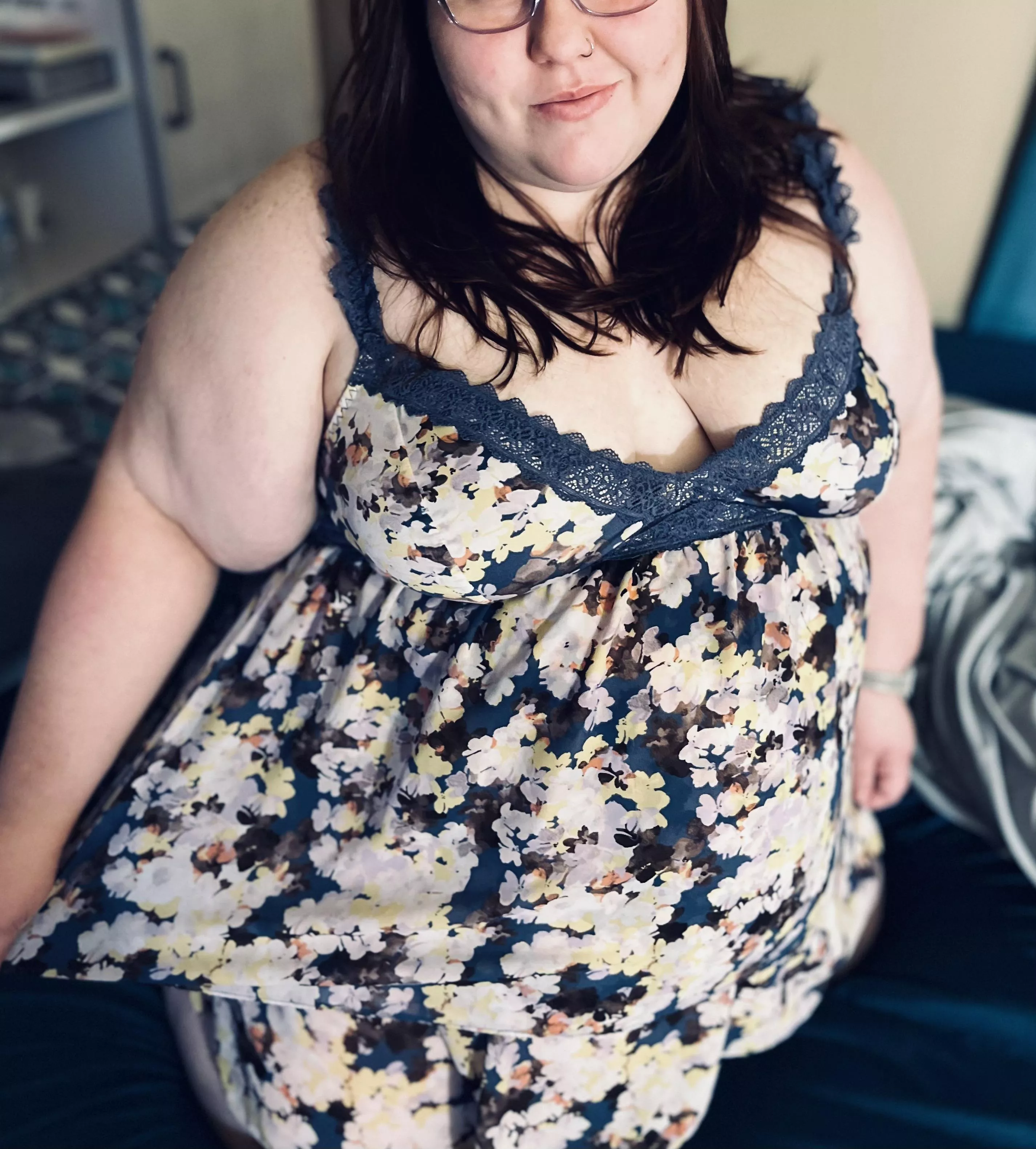 Let me give you head, so you can cum on my glasses posted by Ktitties93