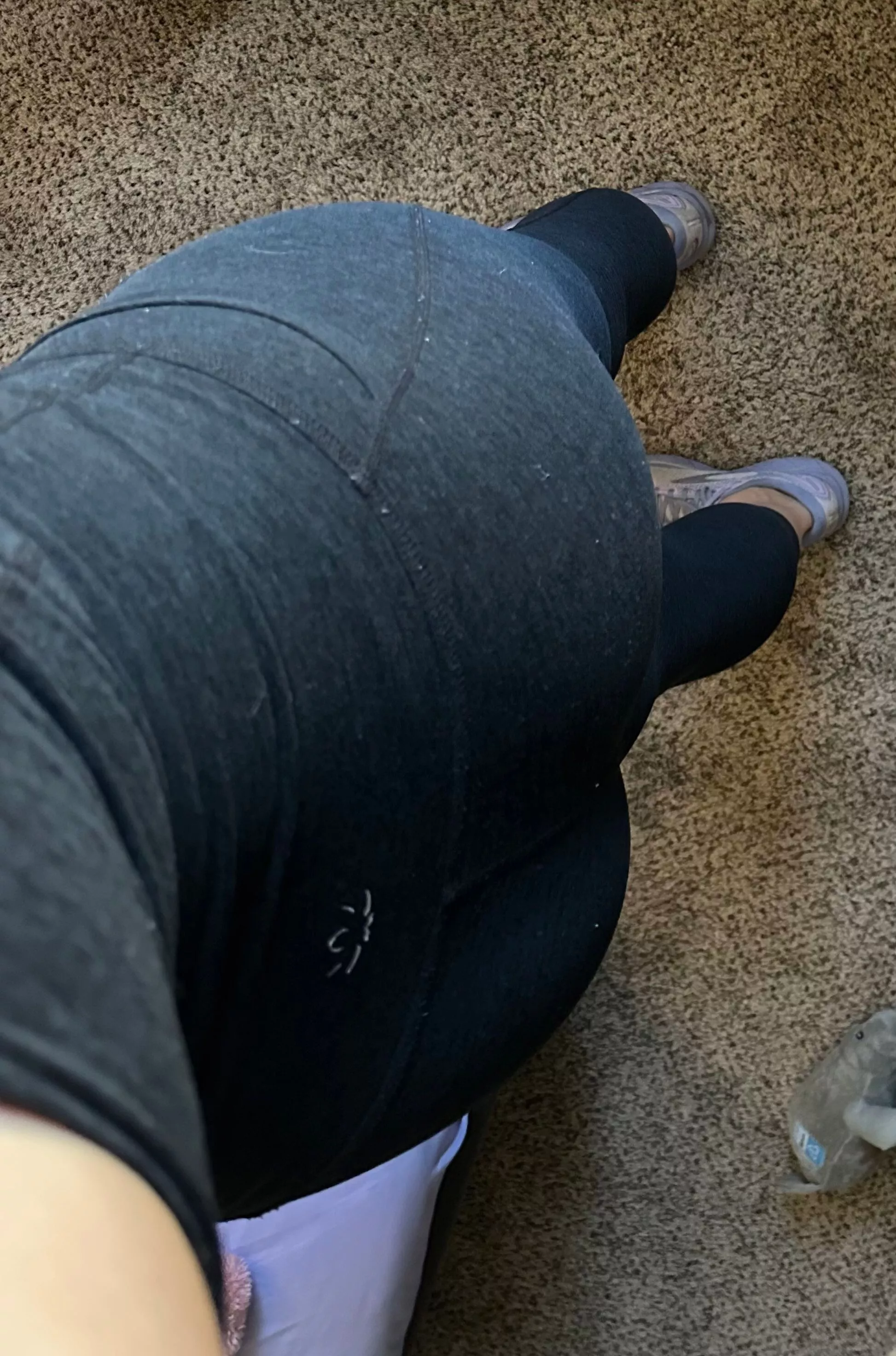 Not a bad view to have when looking over my shoulder ;) posted by cumwcourt