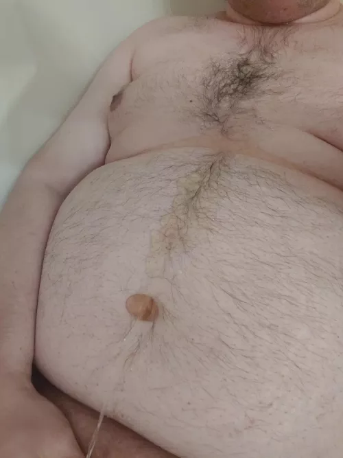 Pissing on myself before a shower. by Biguychub