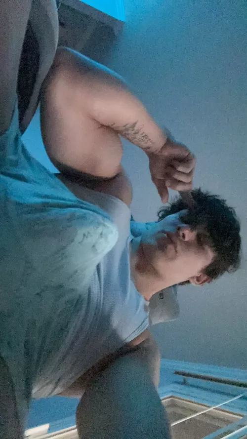 playing rust rn by HuntFamiliar7710