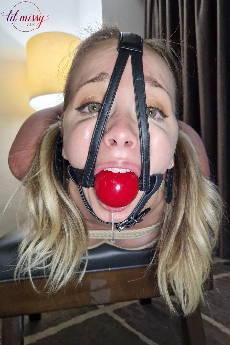 So sexy, cute and beautiful! posted by PossibleAct5650