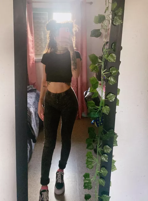 Testing my new mirror((: by Hon3yBoo