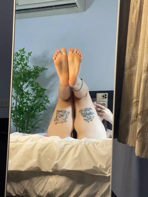 This pussy cant wait for so long . Would u help me with it by sageofstones