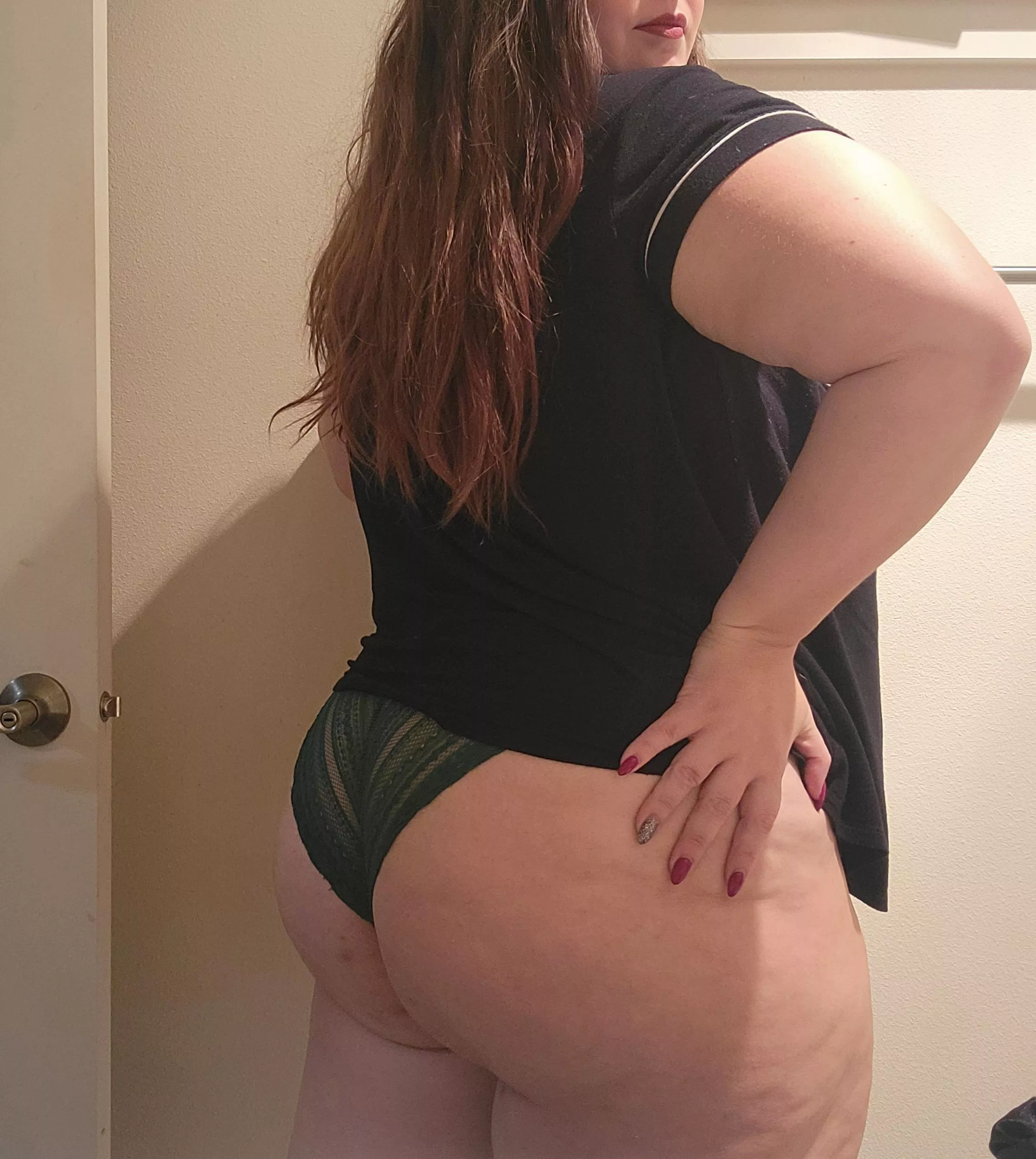 Thursday calls for cake! posted by Your_favorite_girly