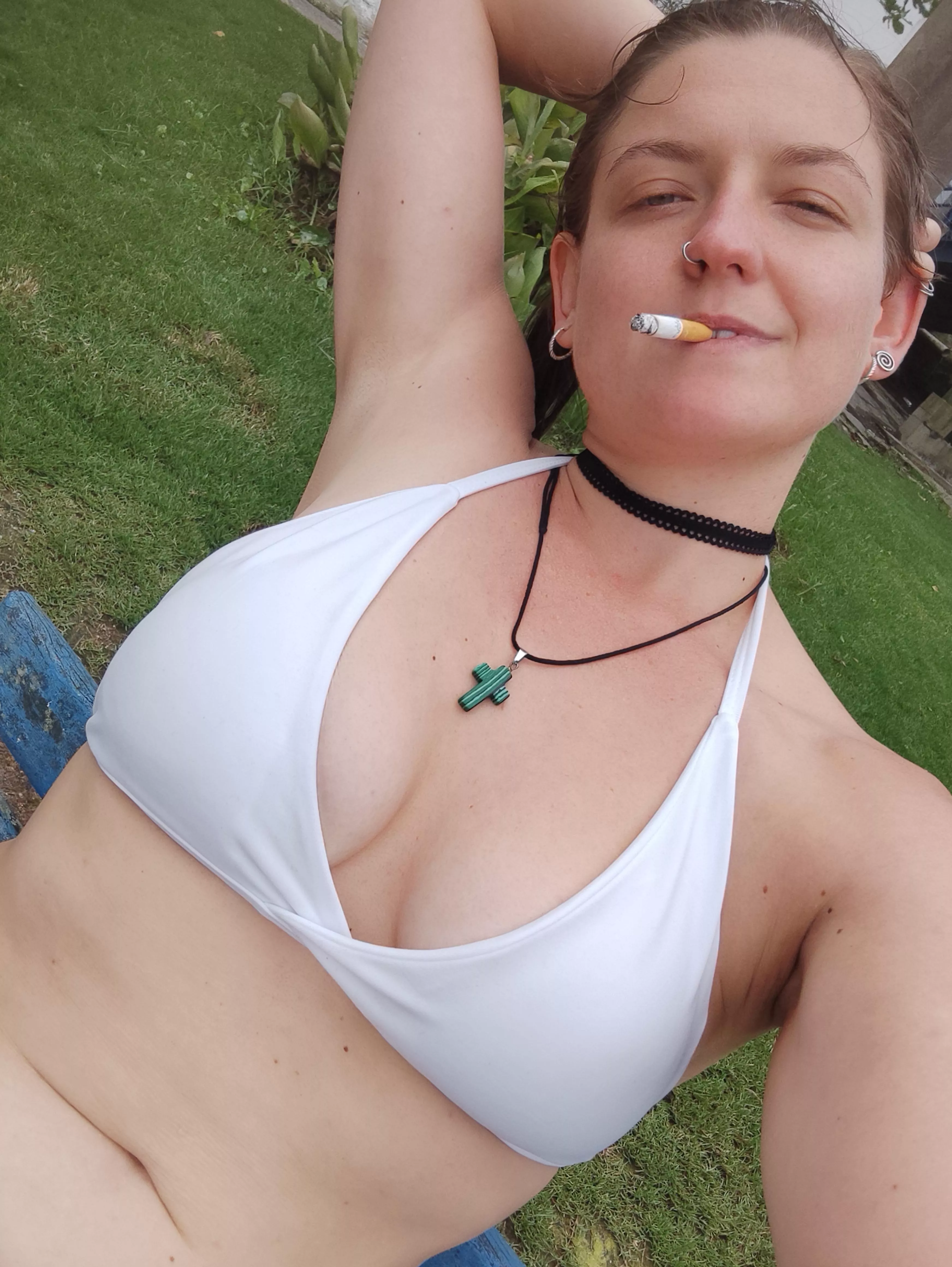 Wet bikini smoke 💦 posted by nymphelilli