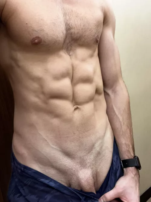 Would you approach me in the locker room? by mrhollywooodjack