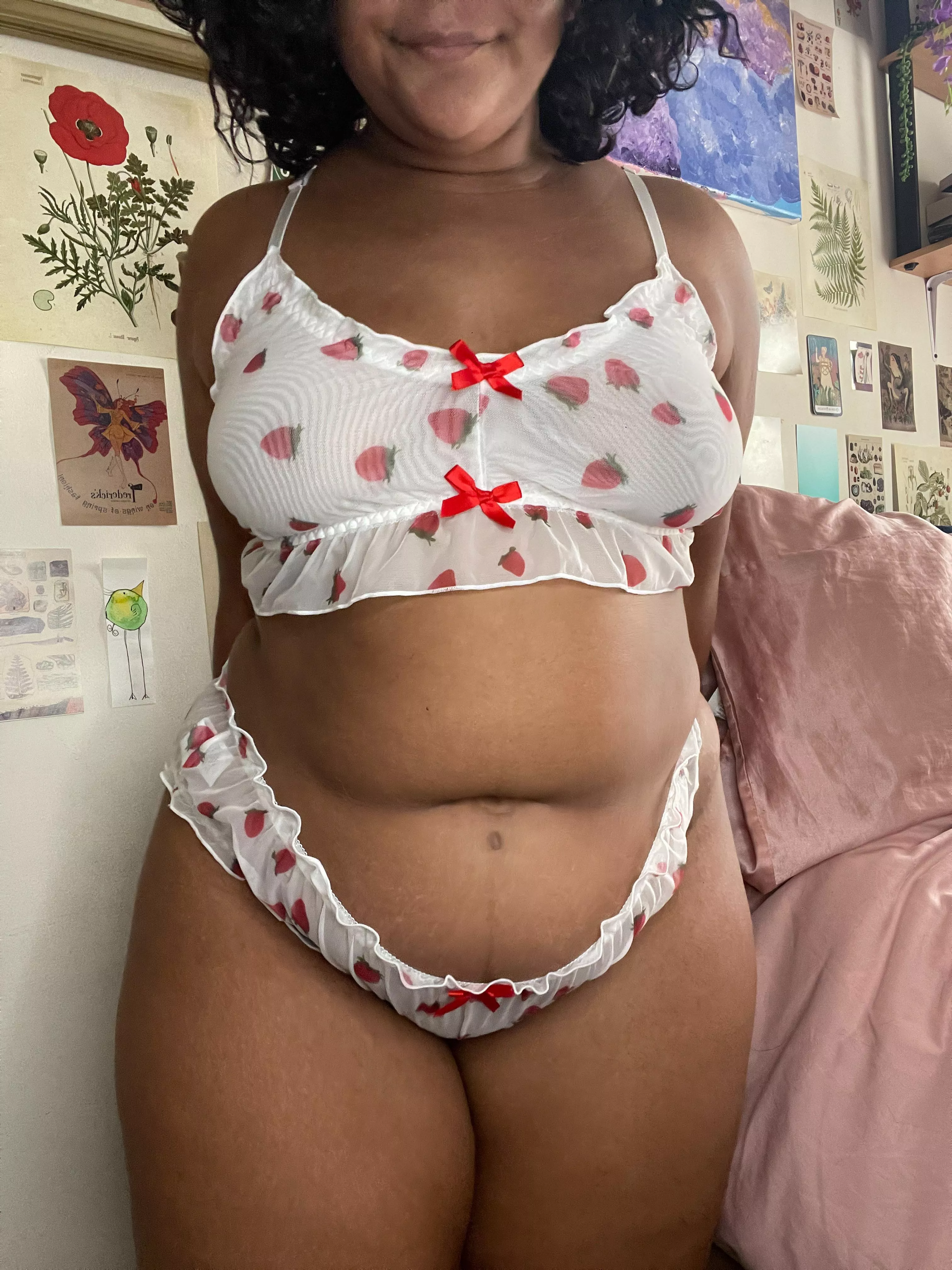 Would you toss me on the bed? posted by AtomicHoneyBee