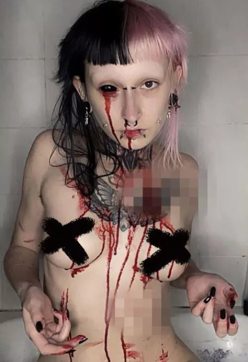 You should really check this baby, really hot and friendly! You will be thrilled! Her customs are best i ever saw! Worldwide.mess.amber by Korbeno