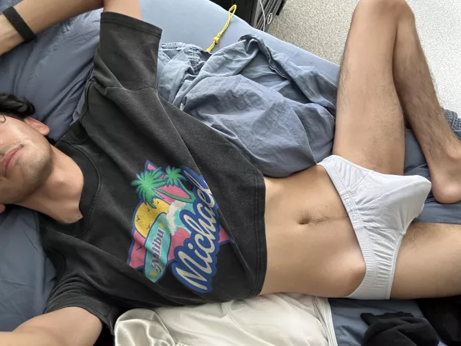 Come back to bed by toxicgaybaby