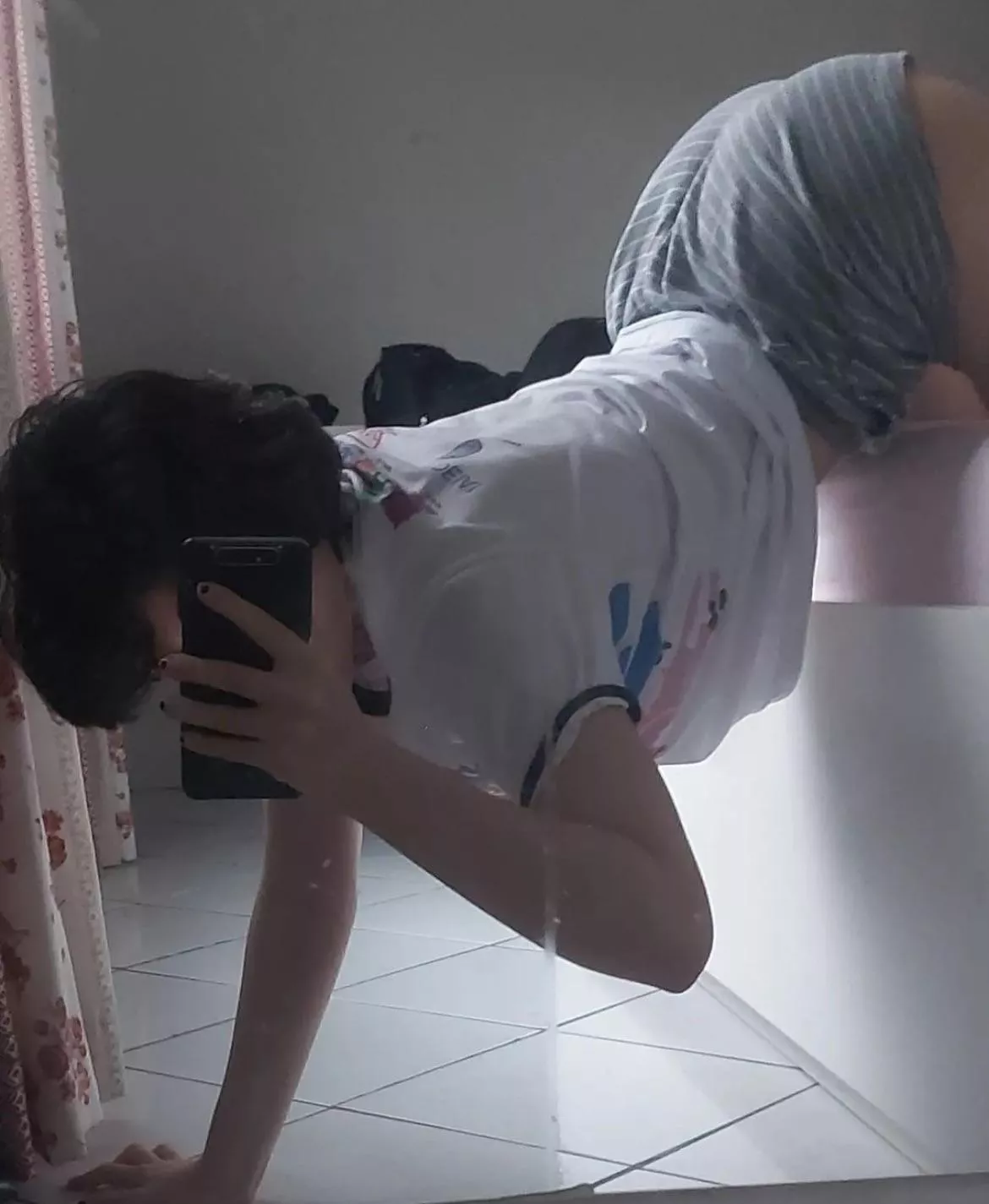 don’t even ask how I got in this situation posted by A-Pretty-Boy