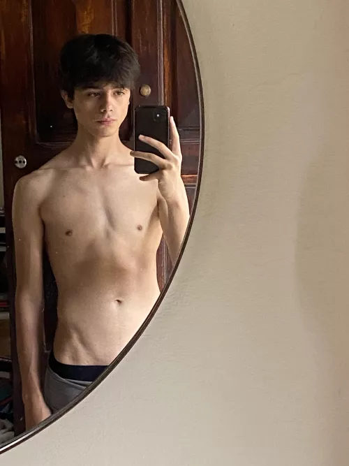 face reveal here 🙈 afraid of what can happen… by Paul_Russo1