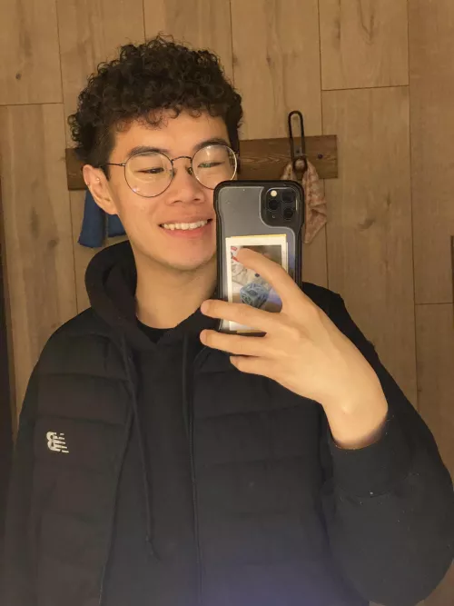 First time posting, been a bit down in the dumps lately but we smile through it by Siorys