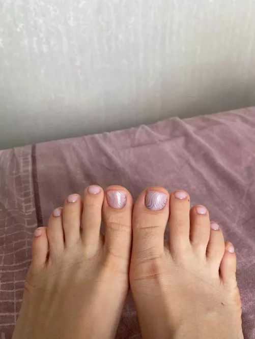 Getting closer to your face… by thelyingnuisance