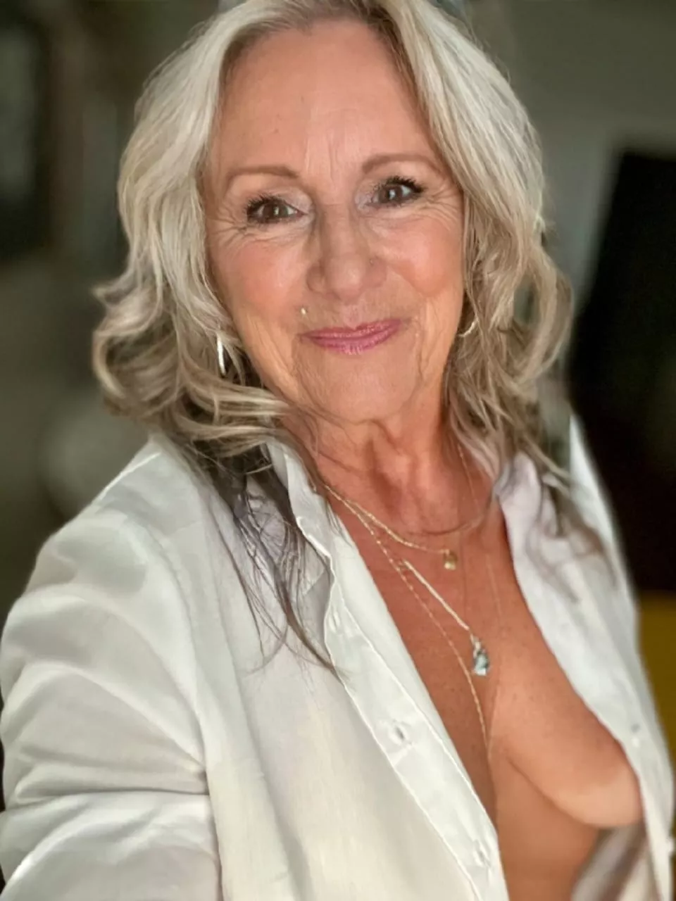 Gorgeous posted by buddytip