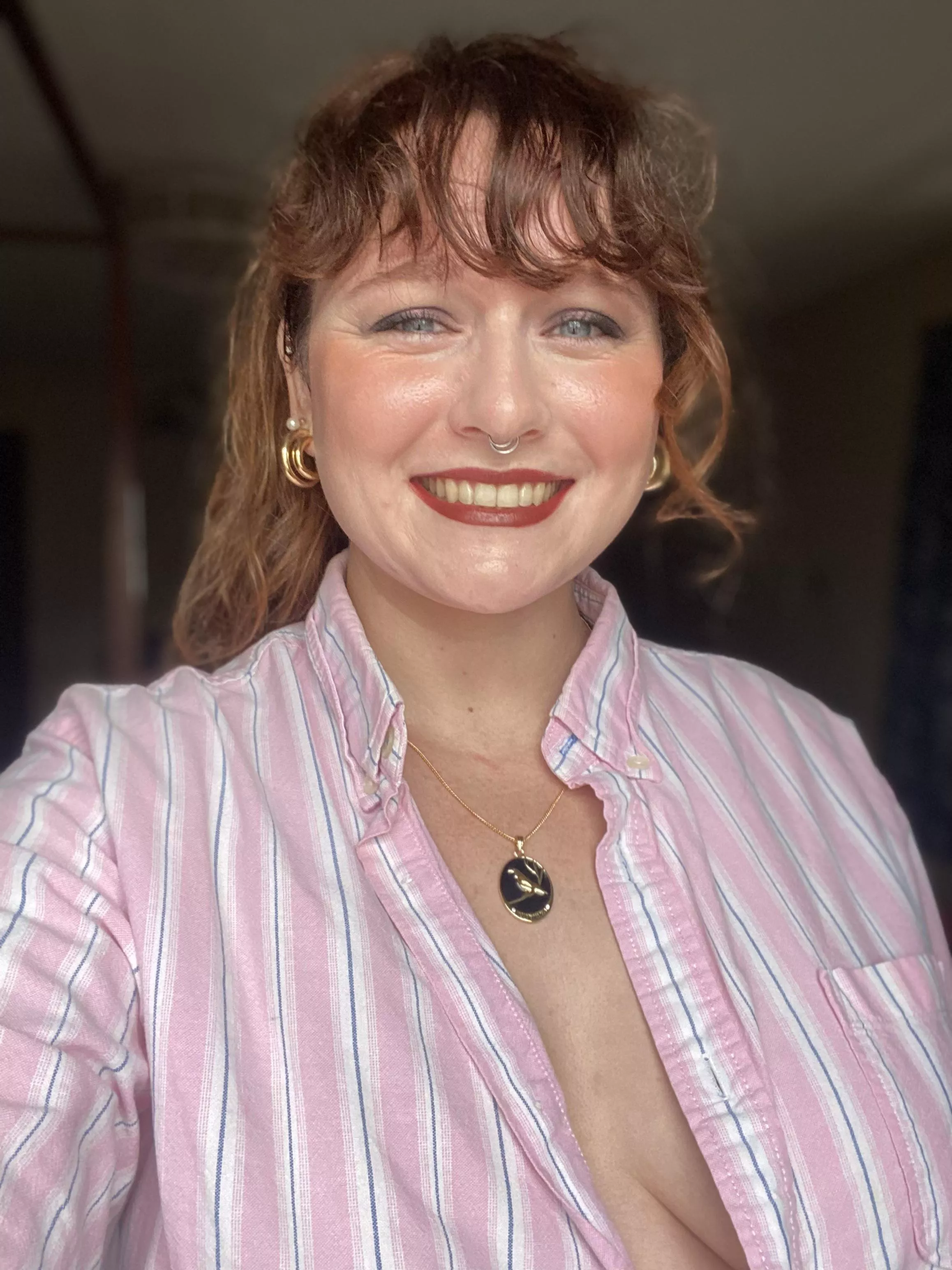 I like going free in a business casual top! posted by Cosmonaughtie_