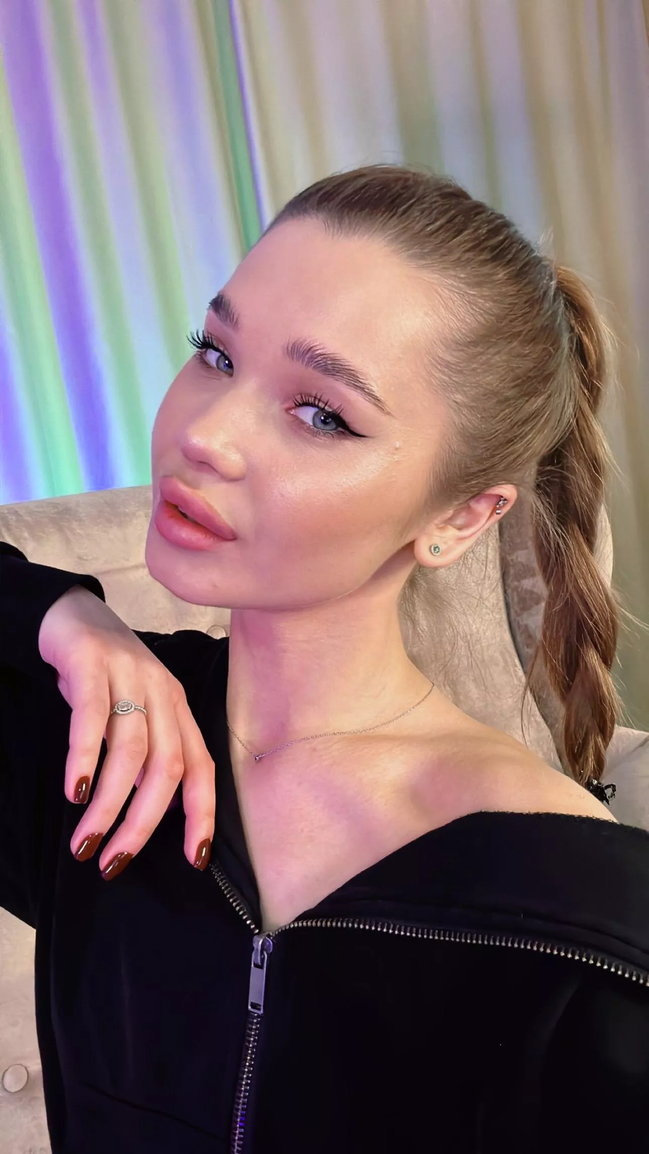 IUTR posted by Valentina-Marie