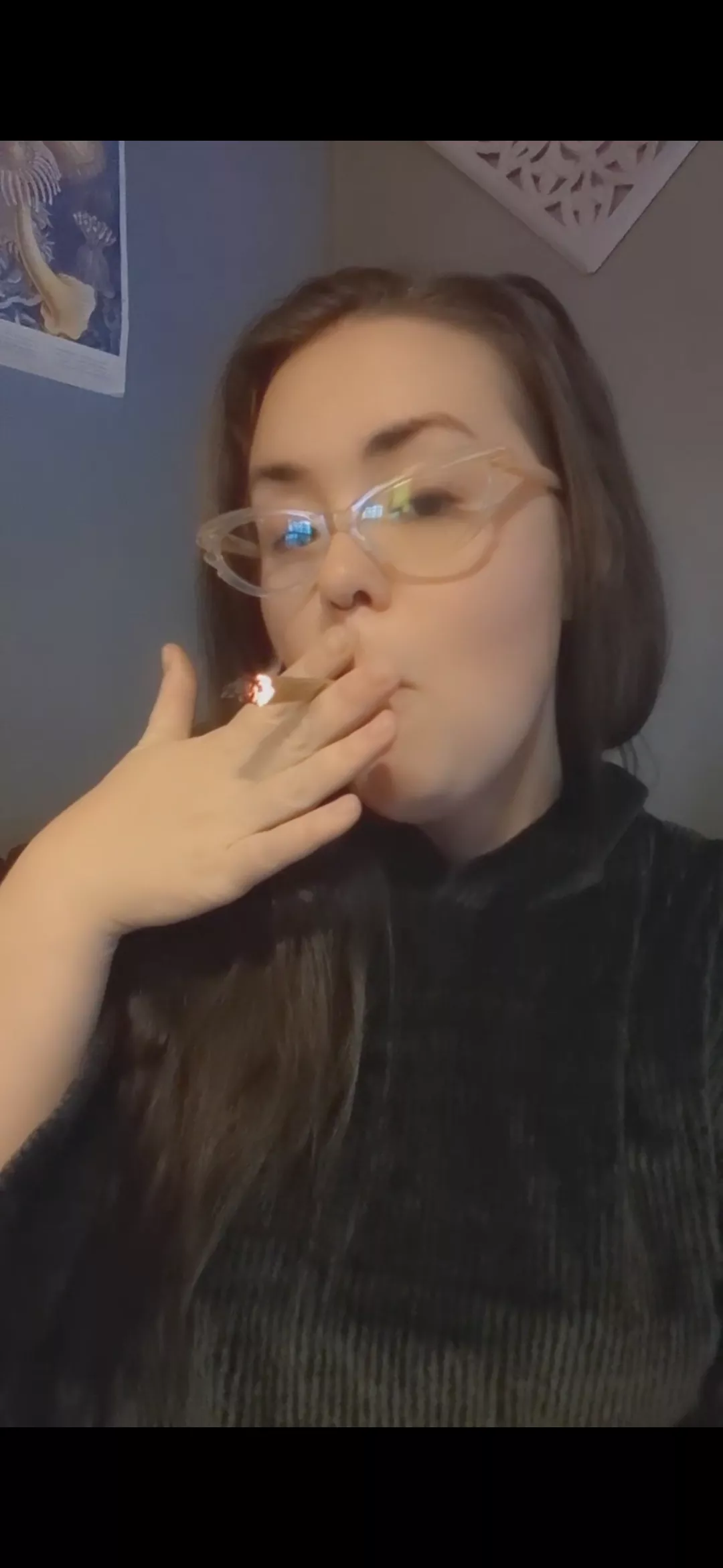 Just looking for my human ashtray 💁🏻‍♀️ anyone? posted by marilyn_jane69