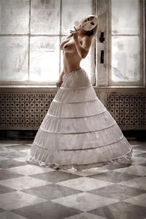 Masque by legendsoflustauthor