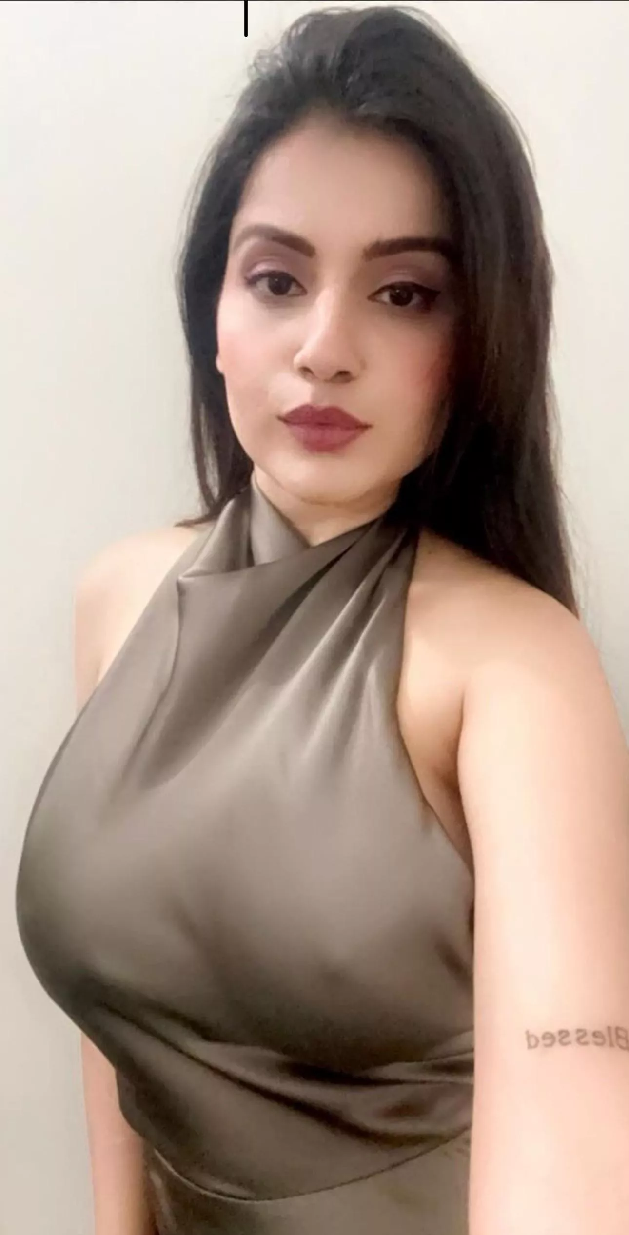 Nidhi Chaudhary Hot 🍑🍑🍑 posted by ParticularBrother963