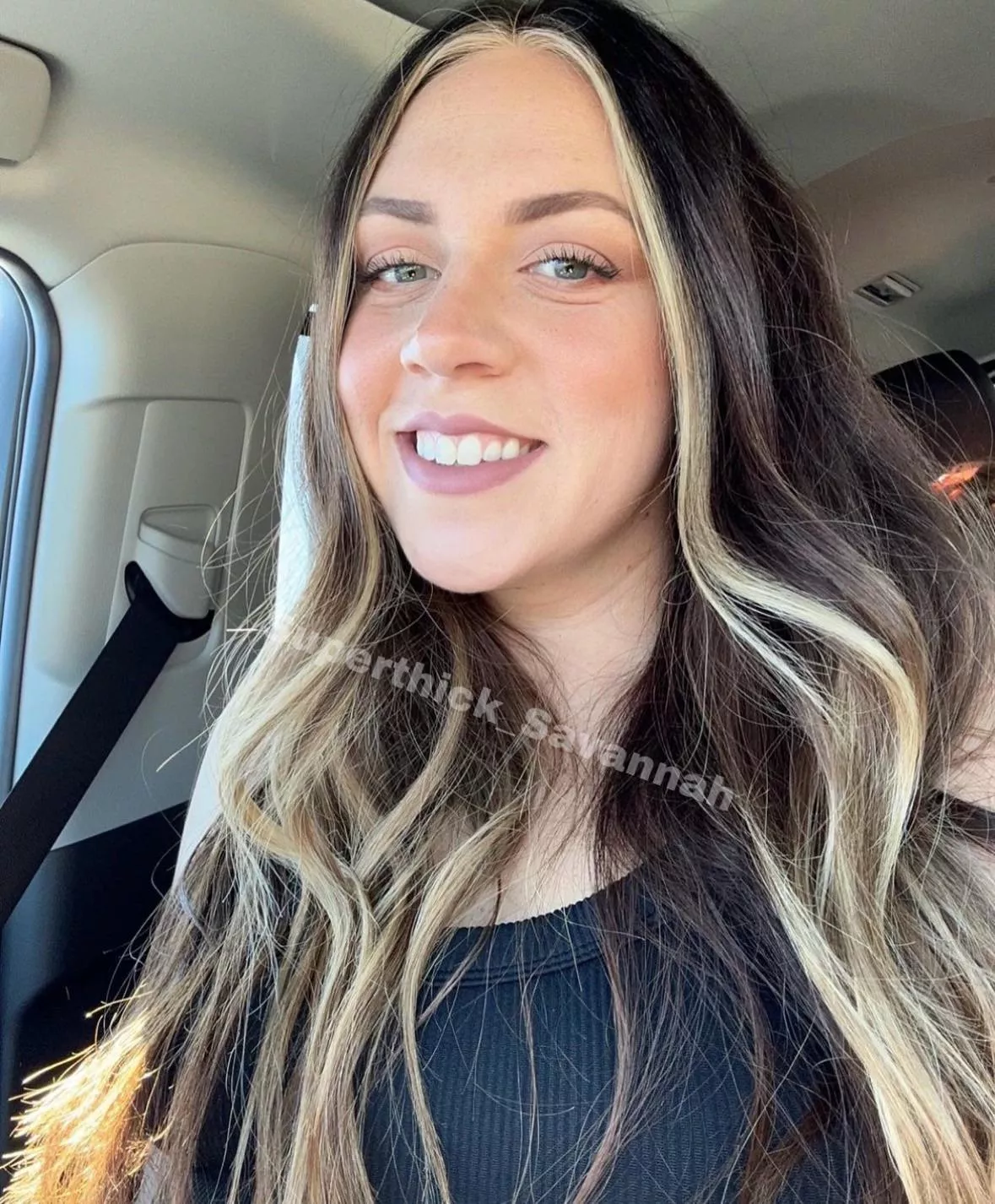 Smile it’s Saturday posted by Superthick_Savannah