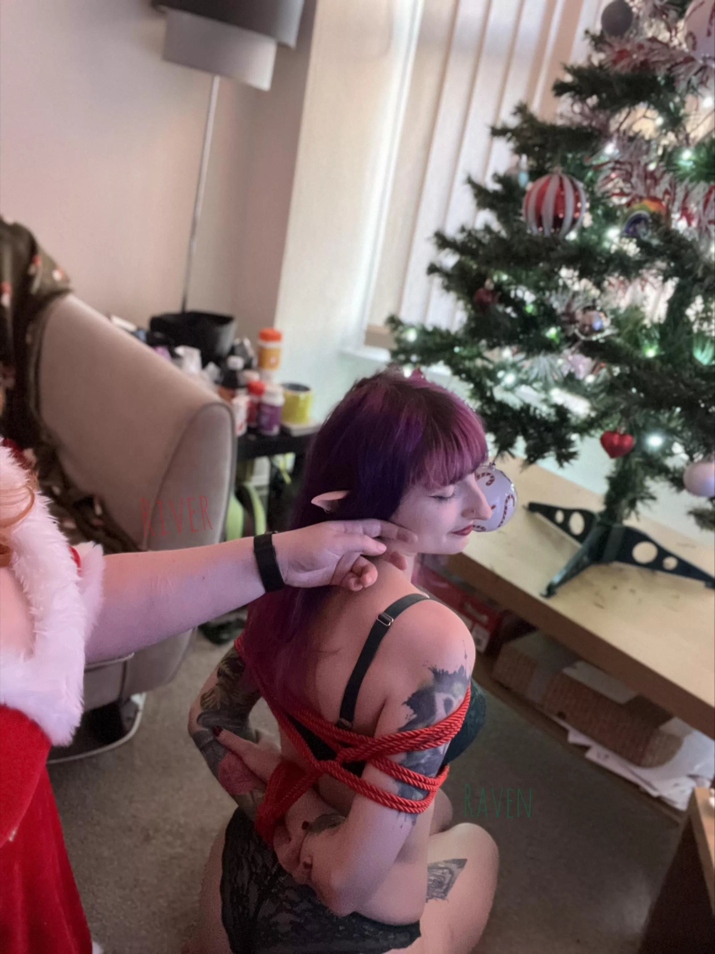 The bond between rigger and bunny can be something really special, and I'm glad this tender moment was captured posted by BratKingKit